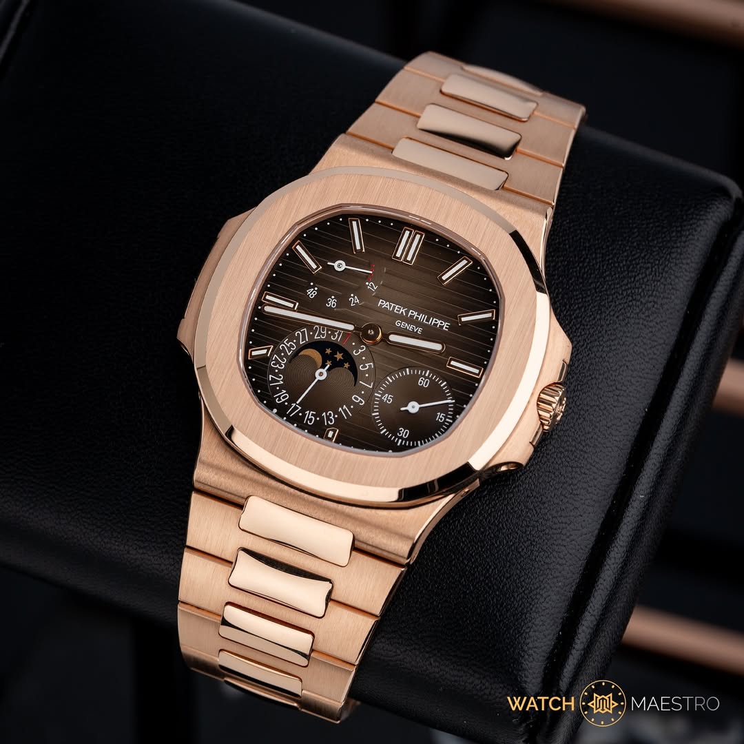 Big Daddy of all Pha₮eks rose gold Moon Phase! the discontinued edition